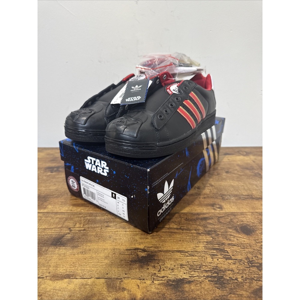 REAR Adidas Star Wars Ultrastar Darth Vader G41819 Men 10.5 New in Box